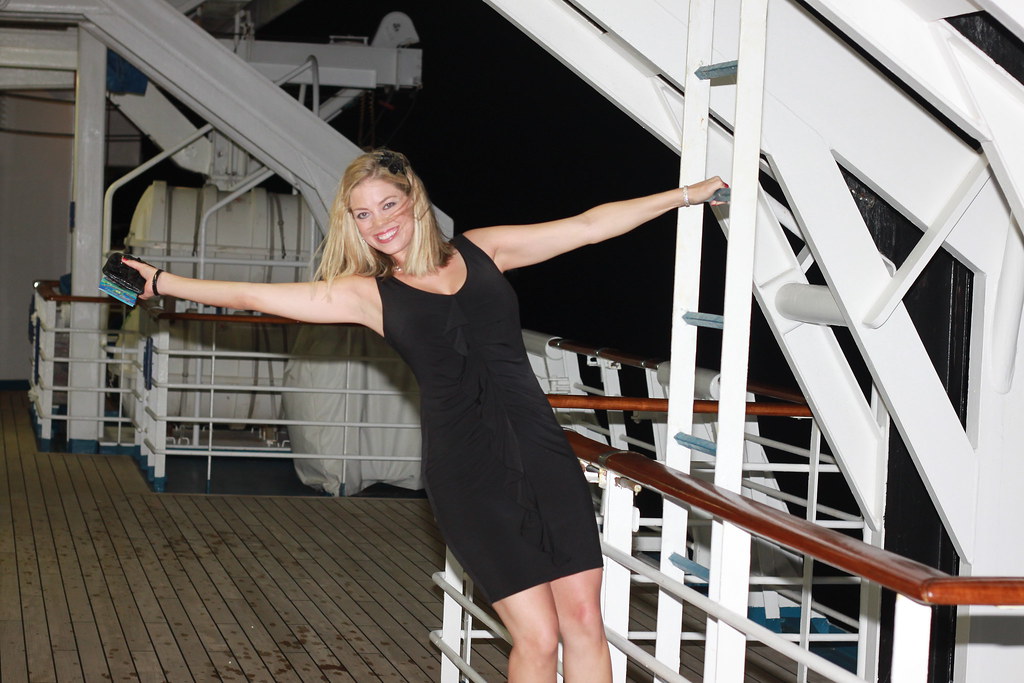 What to Wear On An Alaskan Cruise formal night