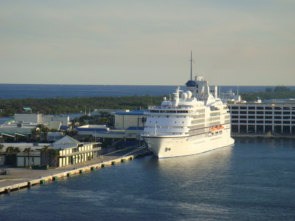 Best Cruise Line for Around the World Trip Regent Seven Seas Cruises