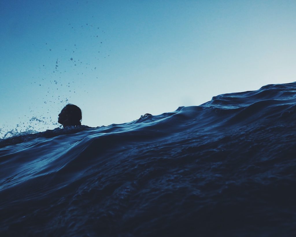 swim to land